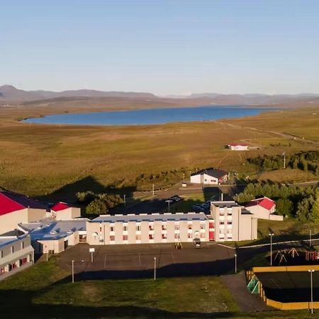Hunavellir Guesthouse Блёндюоус Экстерьер фото