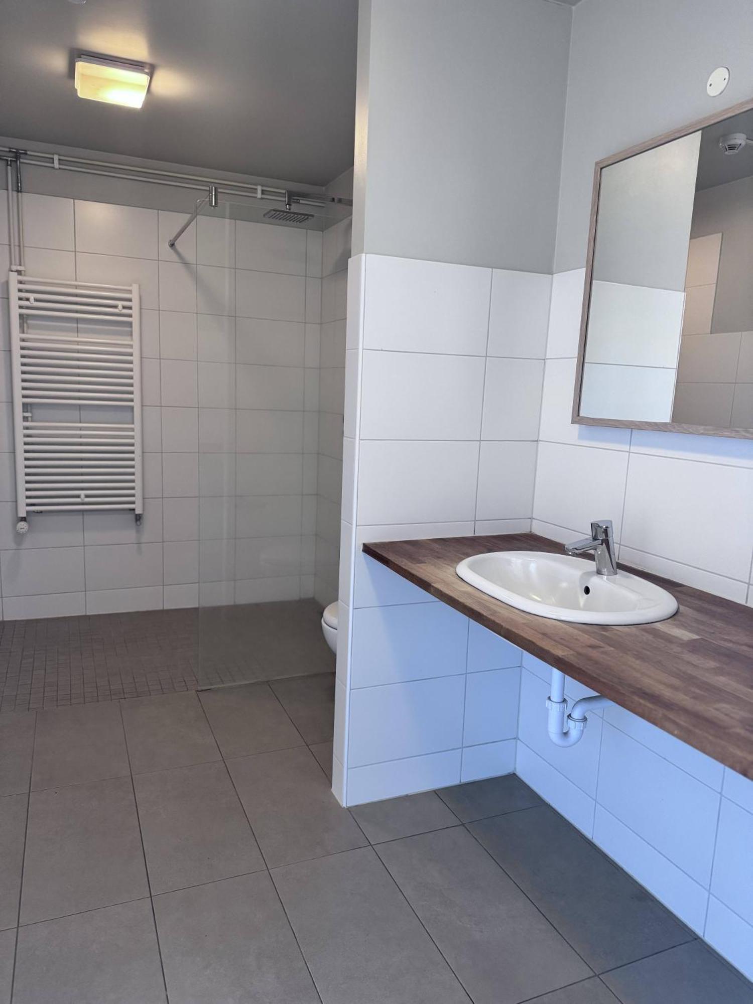Hunavellir Guesthouse Блёндюоус Экстерьер фото