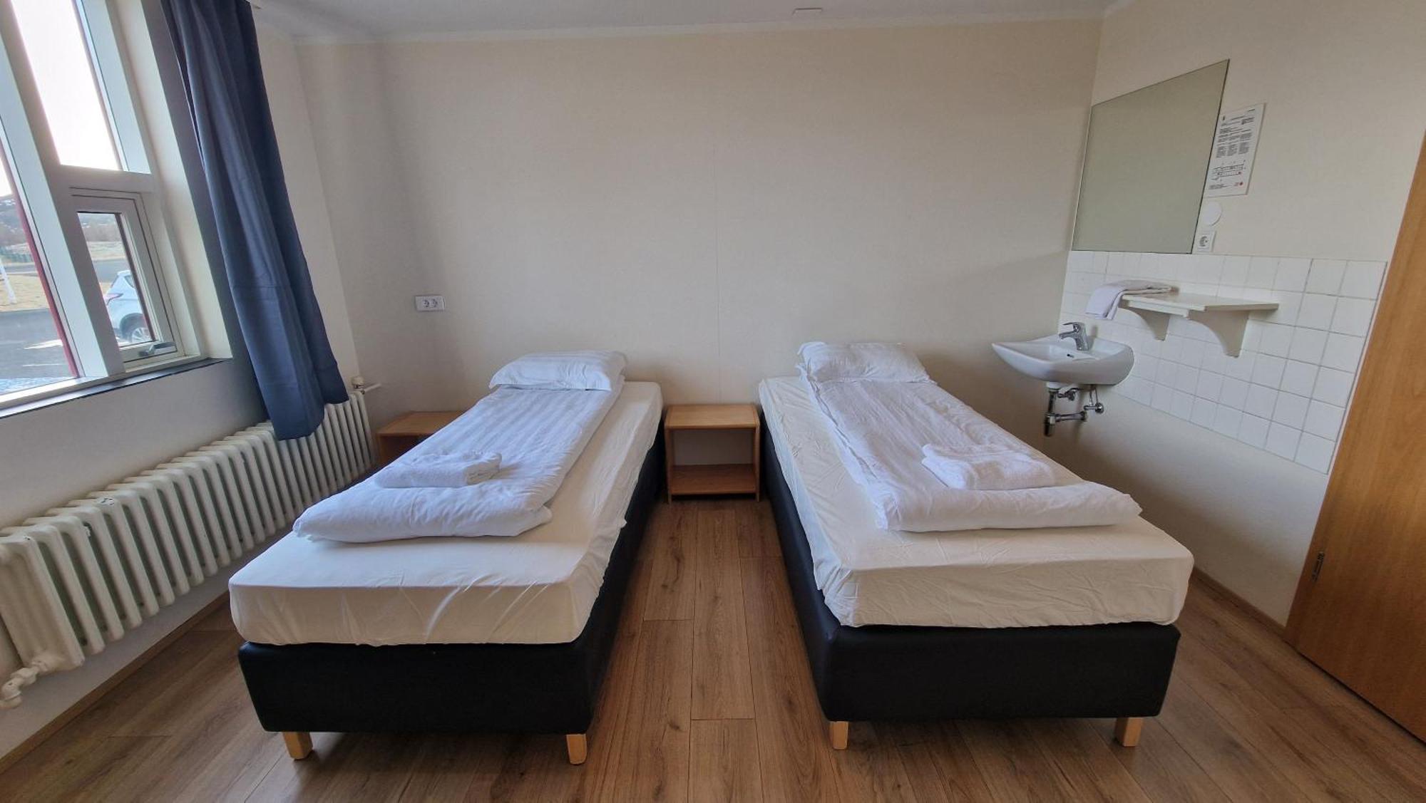 Hunavellir Guesthouse Блёндюоус Экстерьер фото