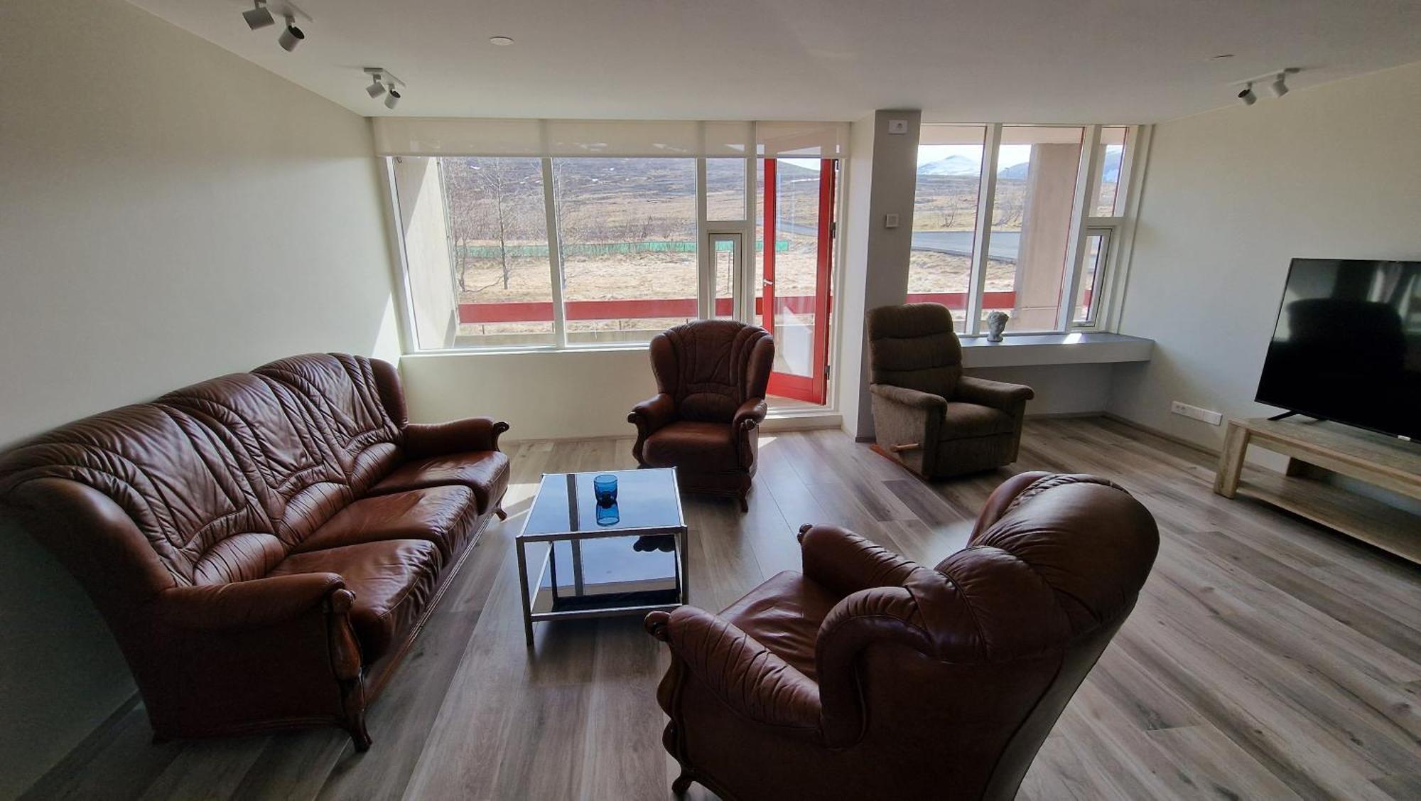 Hunavellir Guesthouse Блёндюоус Экстерьер фото